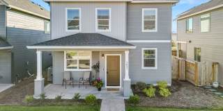 Beautiful 3 Bed, 2.5 Bath Home in Laurel Woods | Cornelius Gallery 1