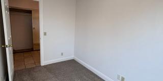 OCEAN BEACH - Spacious 2 bedroom with bonus room/office property close to OB Park & More! Gallery 19