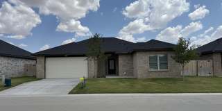 1104 E Osprey Dr 1104 E Osprey Dr Gallery 1