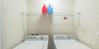 42385 TRELLIS Square Gallery 27