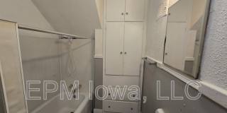 408 Locust St Gallery 13