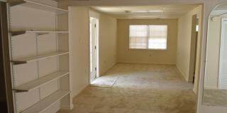 3648 RIVERSIDE Avenue Gallery 4