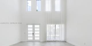 8900 NW 161st Ter Gallery 4