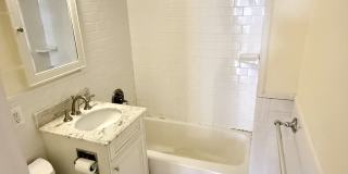 247 Newbury St Gallery 14
