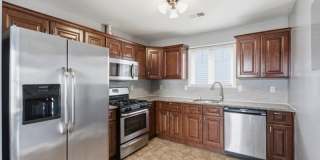 105 Peabody Pl Gallery 2