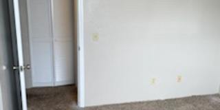 River Walk Apartments Gallery 86