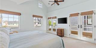 115 Topaz Gallery 27