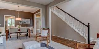 Sought after Remington 4bed 2.5bath with Lots of Yard Space! Gallery 4