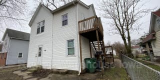 416 8th St Gallery 1