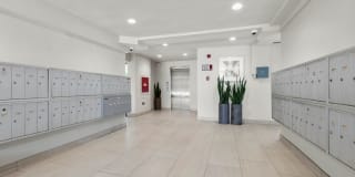 Lombardi Apartments Gallery 57