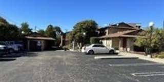 1424 Woodside Drive, #C Gallery 1