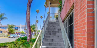 Central Inglewood Life – Gated Living Near SoFi & Transit Gallery 6