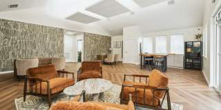 Courtyards at Chanticleer Gallery 22