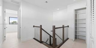 5718 Ashwood Cir W Gallery 90