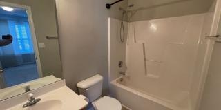 Prime North Raleigh Townhome with Dual Suites & Community Pool Gallery 18