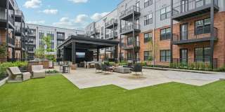 Trace Quarter Trace Quarter Gallery 18