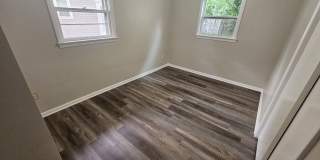 Comfortable 3-Bedroom Ranch with Garage and Private Yard Gallery 15