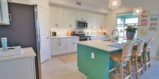 Golf Transfer New Construction 3-Bedroom 2-Bathroom First Floor Coach Home in the desirable Wellen Golf and Country Club – Minutes from Downtown Wellen Park and Braves Stadium! Gallery 14