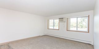 109th Place Apartments Gallery 30