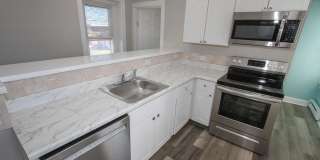 700 MAIN Street Gallery 1