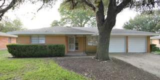 2006 S 49th St Gallery 1