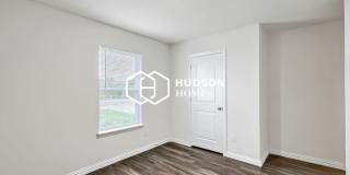 108 East North Creek Drive Gallery 7