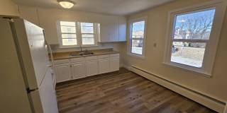 313 South Pleasant Street - 1 Gallery 4