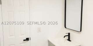 417 NW 2nd Ave Gallery 5