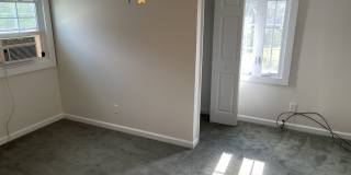 516 Esty St Gallery 26