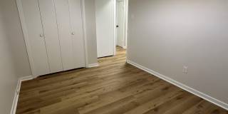 408 SE First Street Gallery 17