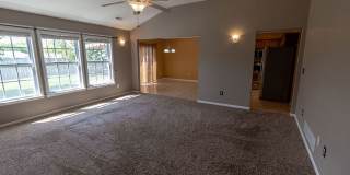 Beautiful Ranch Home Gallery 12