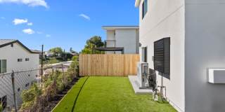 6413 Richard Street Gallery 25