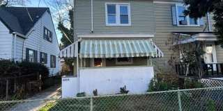 339 TIOGA Street Gallery 1