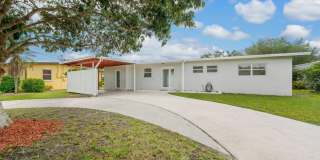 3041 SE Morningside Boulevard Gallery 1