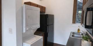 209 West Fifth Avenue Gallery 14