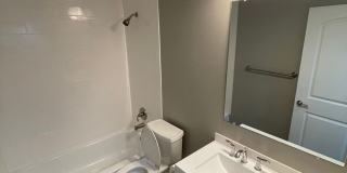 Maxwell Terrace Gallery 37