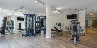 Riverhouse at 11th Apartments Riverhouse at 11th Apartments Gallery 17