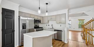 4616 RIPLEY MANOR Terrace Gallery 5