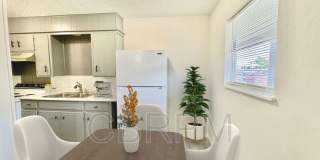 1105 52nd St Gallery 15