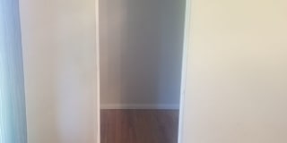 2221 Main St. Cedar Falls Gallery 25