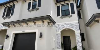452 NW 203rd Ter 452 NW 203rd Ter Gallery 11