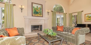 Summit At Warner Center Gallery 18