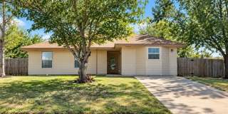 2204 Lazy Ridge Gallery 1