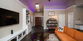 Custom Hillsboro Ranch with Gourmet Kitchen, Dual Fireplaces & Upgraded Finishes! Custom Hillsboro Ranch with Gourmet Kitchen, Dual Fireplaces & Upgraded Finishes! Gallery 9