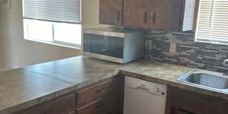 3 Bedroom 1.5 Bathroom Apartment With Garage Gallery 22