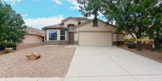 3 bed 2 bath home in Huning Ranch. Great Yard! Gallery 1