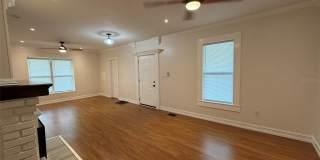 903 E NEW YORK AVENUE Gallery 9