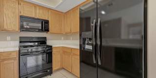 Green Valley Home! Beautiful &  Spacious! Stainless steel appliances! Washer & dryer! No pets! Gallery 26