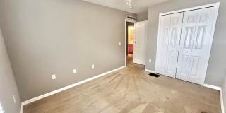 Updated 3BD/2.5BTH Townhome with Exspansive Deck & Attached Garage! Gallery 19