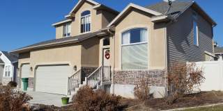 6 Bedroom, 3.5 Bathroom Single Family Home in Layton Available June 1st! Gallery 1